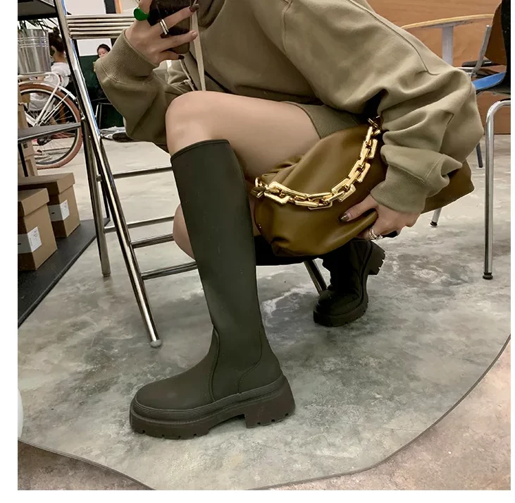 Chunky sales flat boots